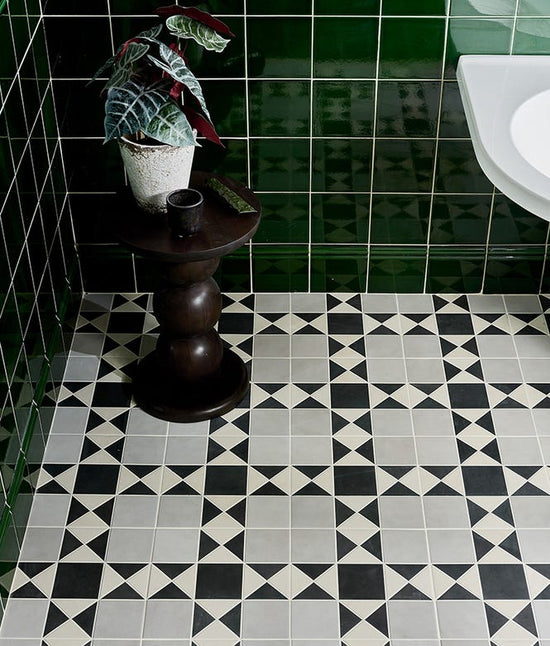 Victorian Style™ Ceramic Olive Green Crackle Glaze Classic Skirting