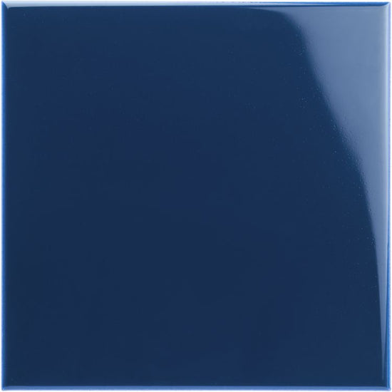 Artworks Field Tile
