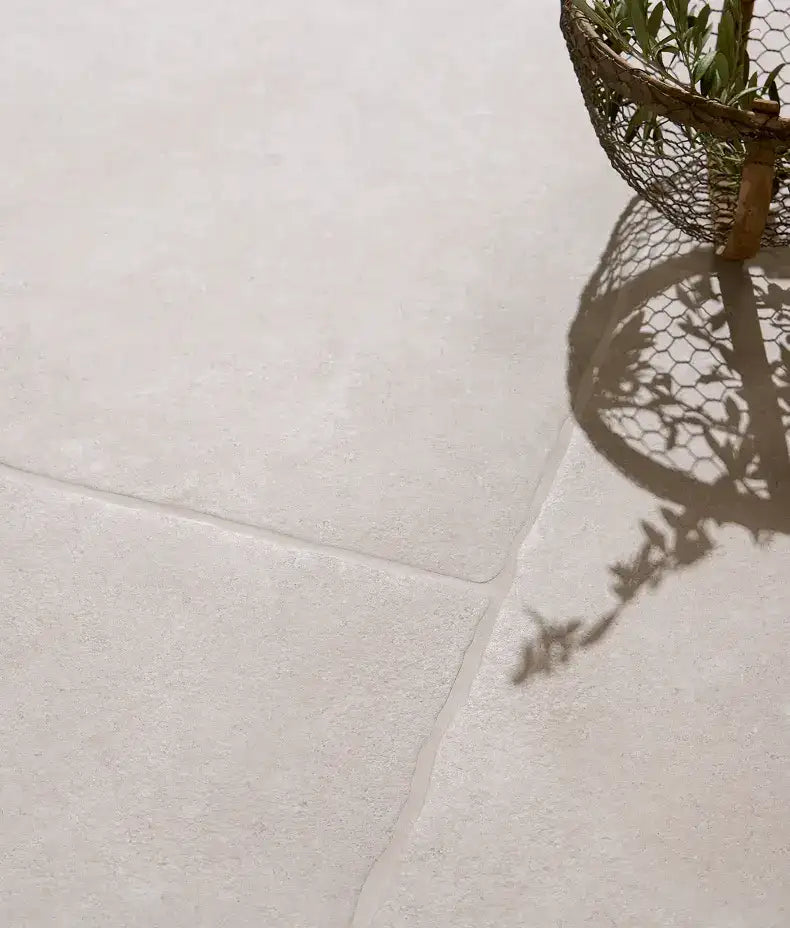 wychwood-claire-paving-textured-finish