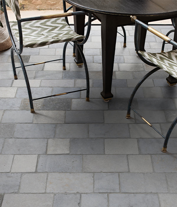 Chaldon Limestone Cobbles Tumbled & Etched Finish 