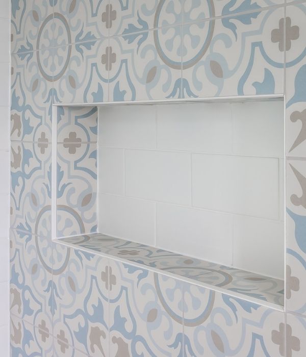 Parisian Chic Porcelain Paix