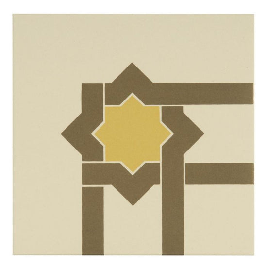 Iberian Corner Summer Yellow and Regency Bath on White