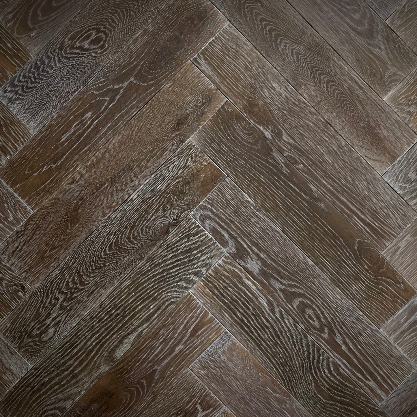 Valence Herringbone