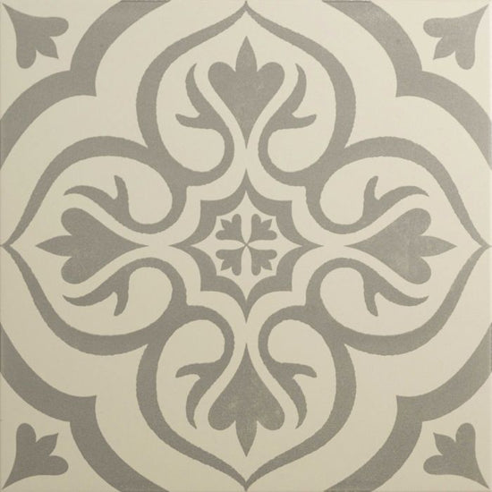 Knightshayes Light Grey on Chalk